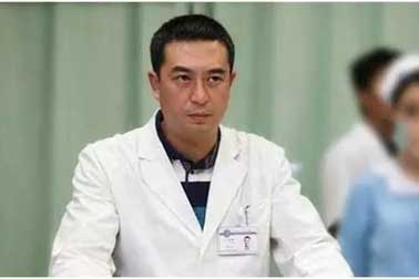 此劇必火：只因張嘉譯做了這件事。。。。。。